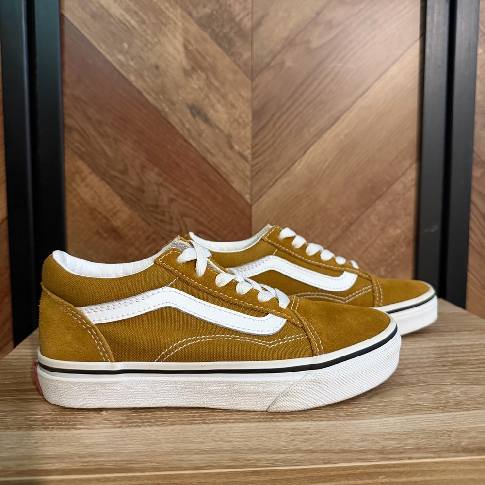 Vans Kids Sneakers in Yellow and White